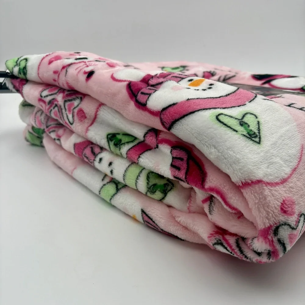Betsey Johnson‎ Pink Snowman Christmas Ultra Soft Plush Throw Blanket Holiday